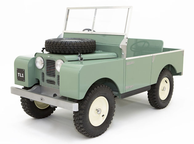 land rover pedal car